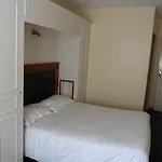 De L'orme, Akena 3* Évreux