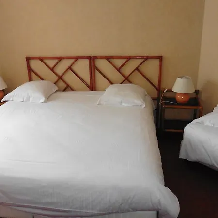 De L'orme, Akena Hotel Évreux