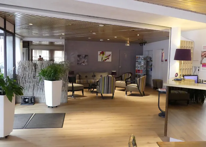 Hotel De L'orme, Akena Evreux